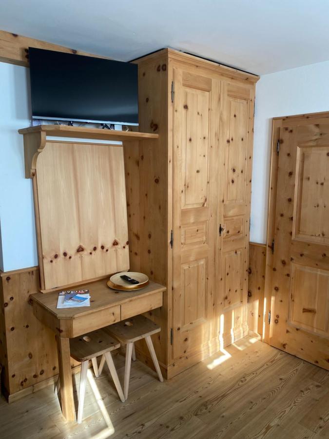 Relaxing Confortable Studio, Heated Garage, Skiroom Samedan Exterior photo
