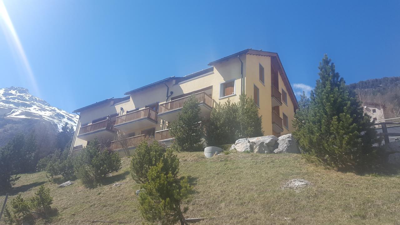 Relaxing Confortable Studio, Heated Garage, Skiroom Samedan Exterior photo
